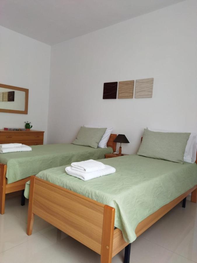 Centrally Located Bugibba Apartment - Seaside Comfort St. Paul's Bay Exteriör bild
