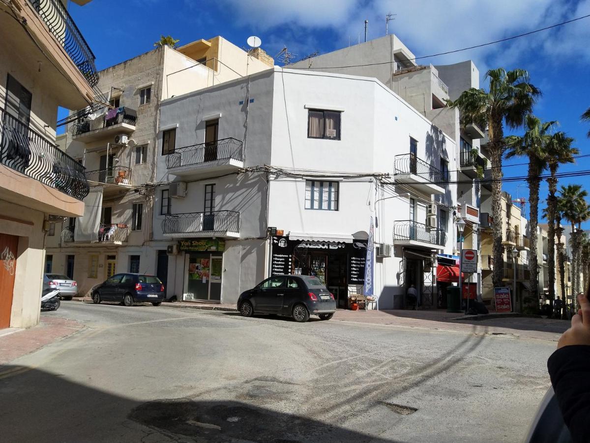 Centrally Located Bugibba Apartment - Seaside Comfort St. Paul's Bay Exteriör bild